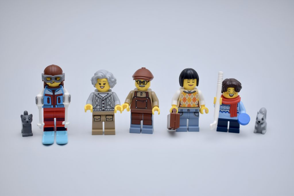 LEGO Icons 10325 Alpine Lodge Review 30 1024x683