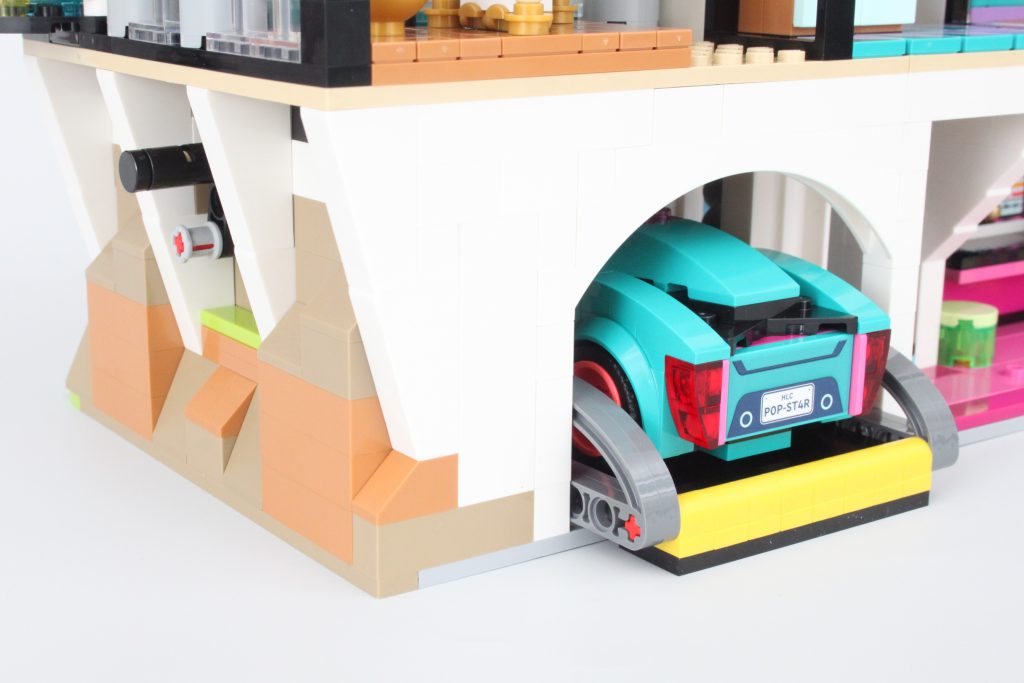 lego friends 42639 andreas modern mansion review 15 1024x683
