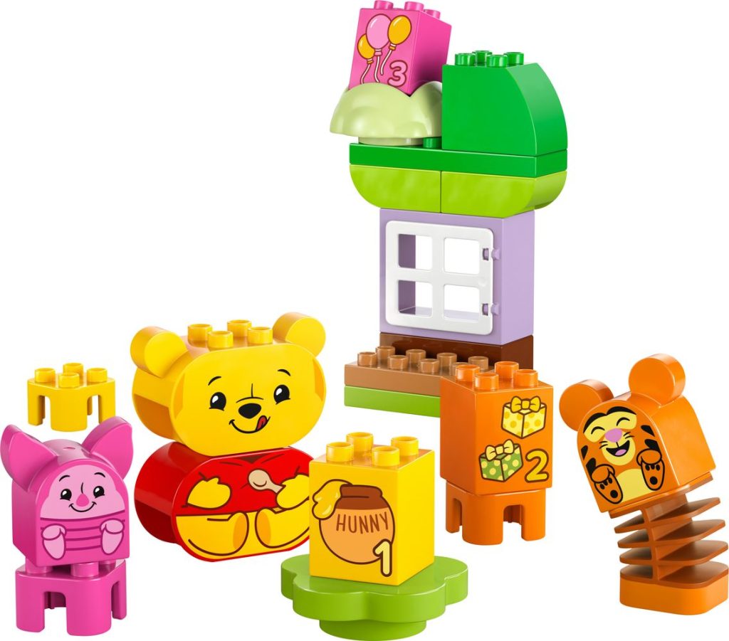10457 LEGO Winnie Puuhs Geburtstagsparty 1 1024x901