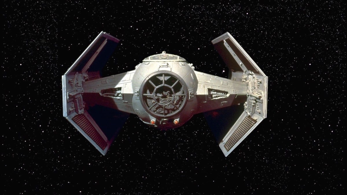 LEGO Star Wars TIE Advanced polybag rumoured for January 2026