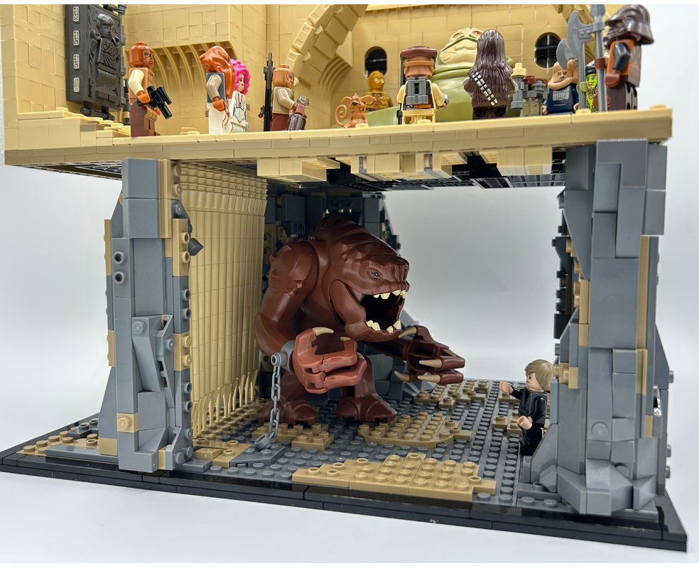 Rebrickable 21061 LEGO Jabbas Palace MOC 3