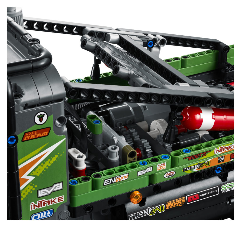 LEGO Technic 42129 4x4 Mercedes Benz Zetros Trial Truck 8