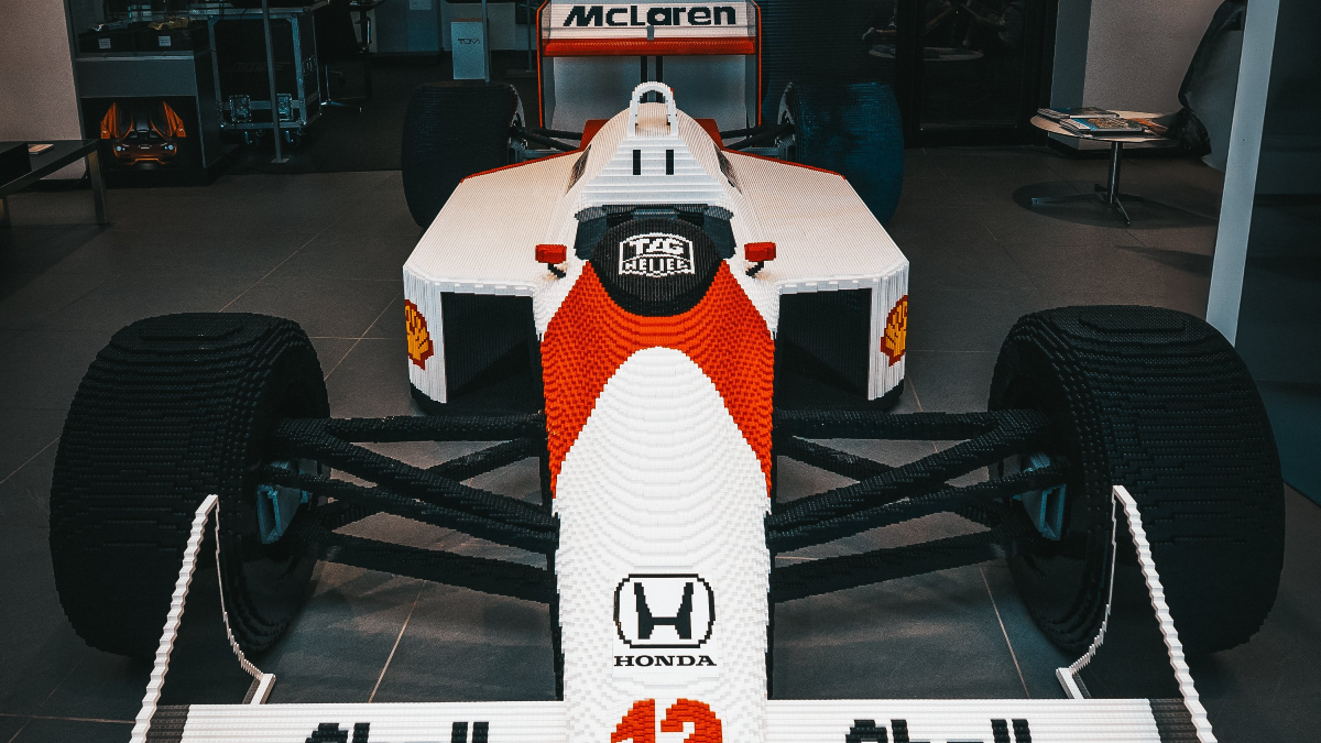 Here's how the life-size LEGO Icons McLaren MP4/4 was built