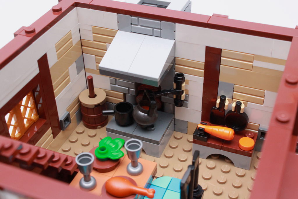 21325 Medieval Blacksmith review 23