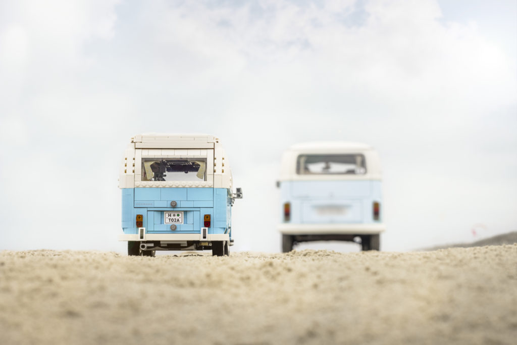 LEGO for Adults 10279 Volkswagen T2 Camper Van real life van 9
