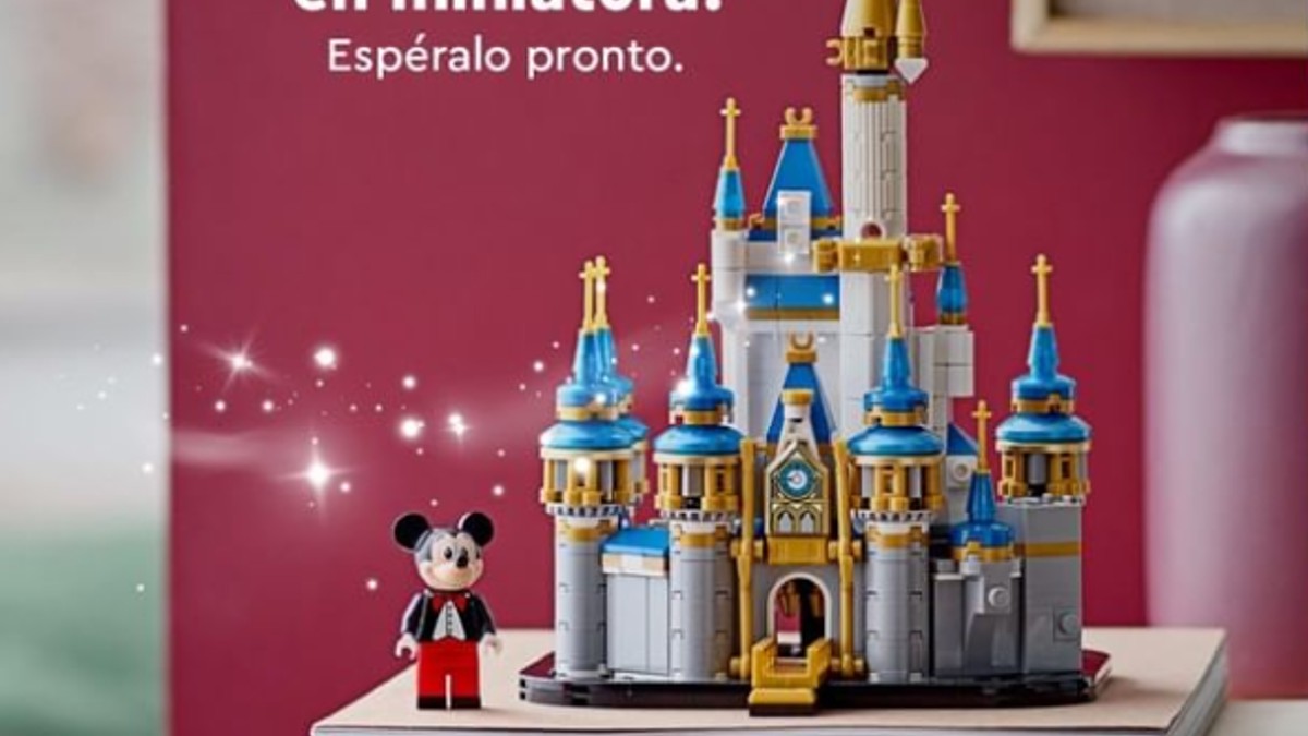 Better image of LEGO 40478 Mini Disney Castle revealed