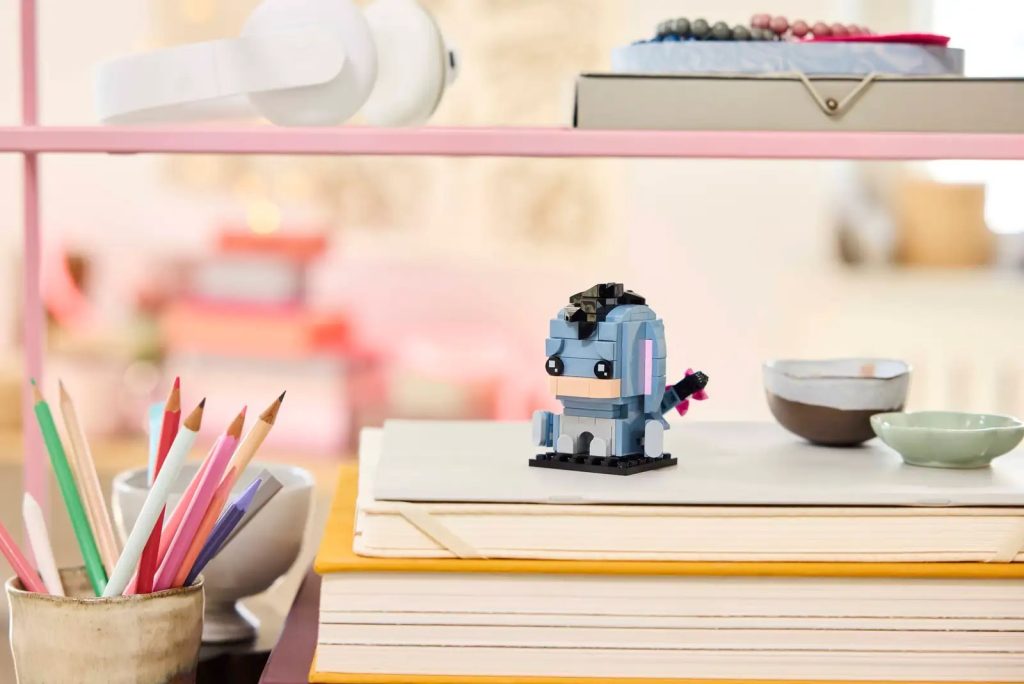 LEGO Disney BrickHeadz 40797 Eeyore lifestyle  1024x684