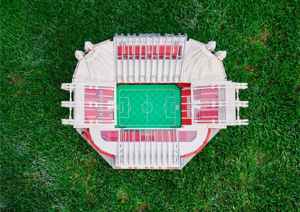 LEGO Creator Expert 10272 Old Trafford Manchester United stadium 7