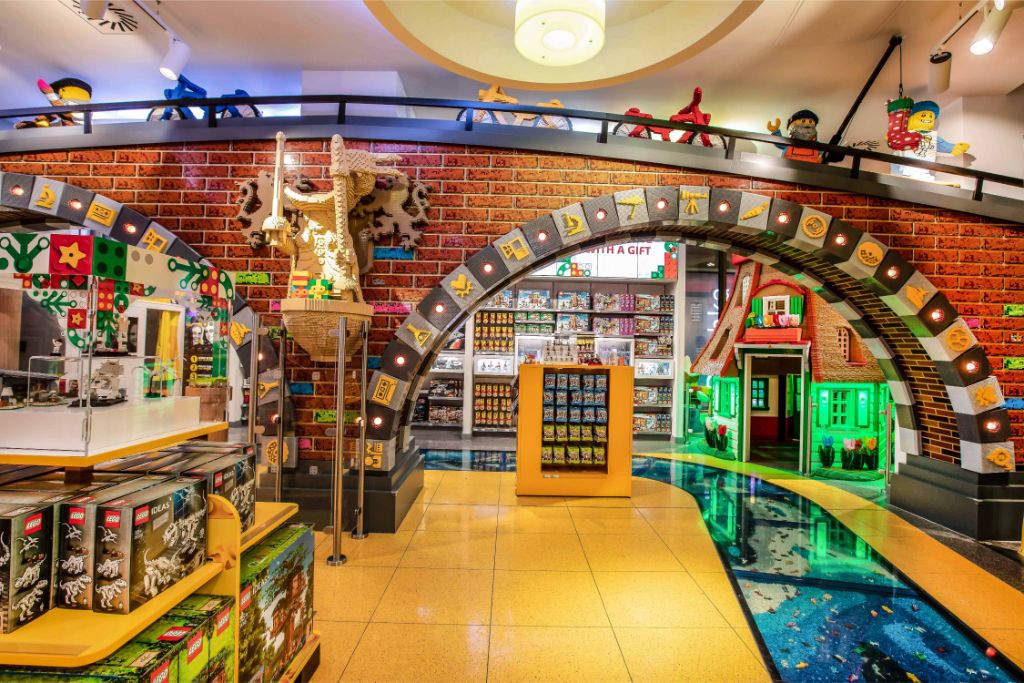 LEGO Store Amsterdam 4