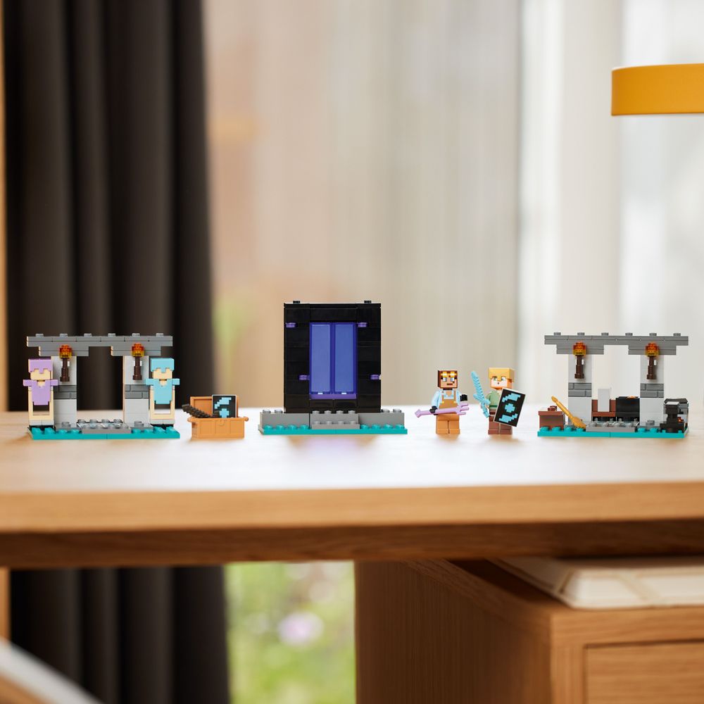 LEGO Minecraft 21252 The Armory 3