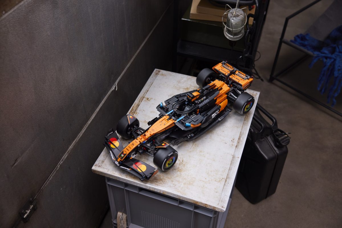 LEGO Technic 42228 42228 McLaren MCL39 17 1200x800