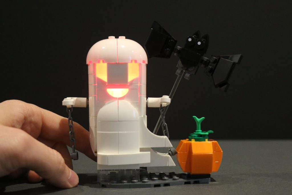 LEGO Creator 40772 Celebration Series 3 Luminous Ghost GWP review 8 1024x683