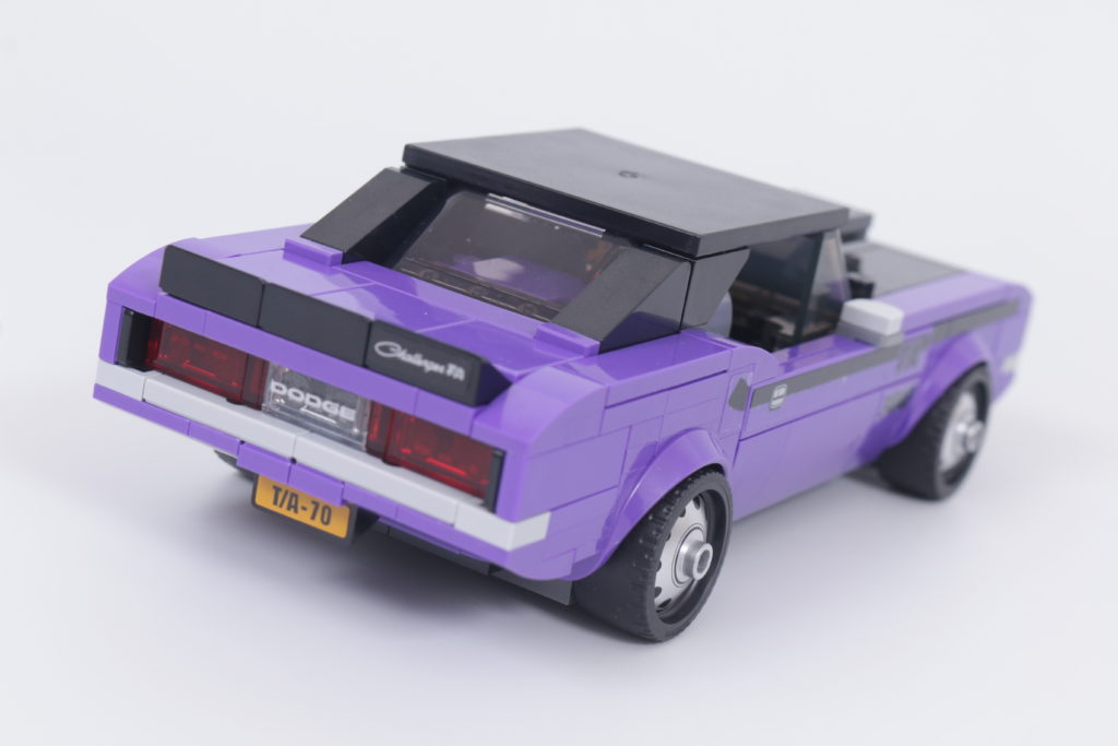 LEGO Speed Champions 76904 Mopar DodgeSRT Top Fuel Dragster and 1970 Dodge Challenger TA review 18