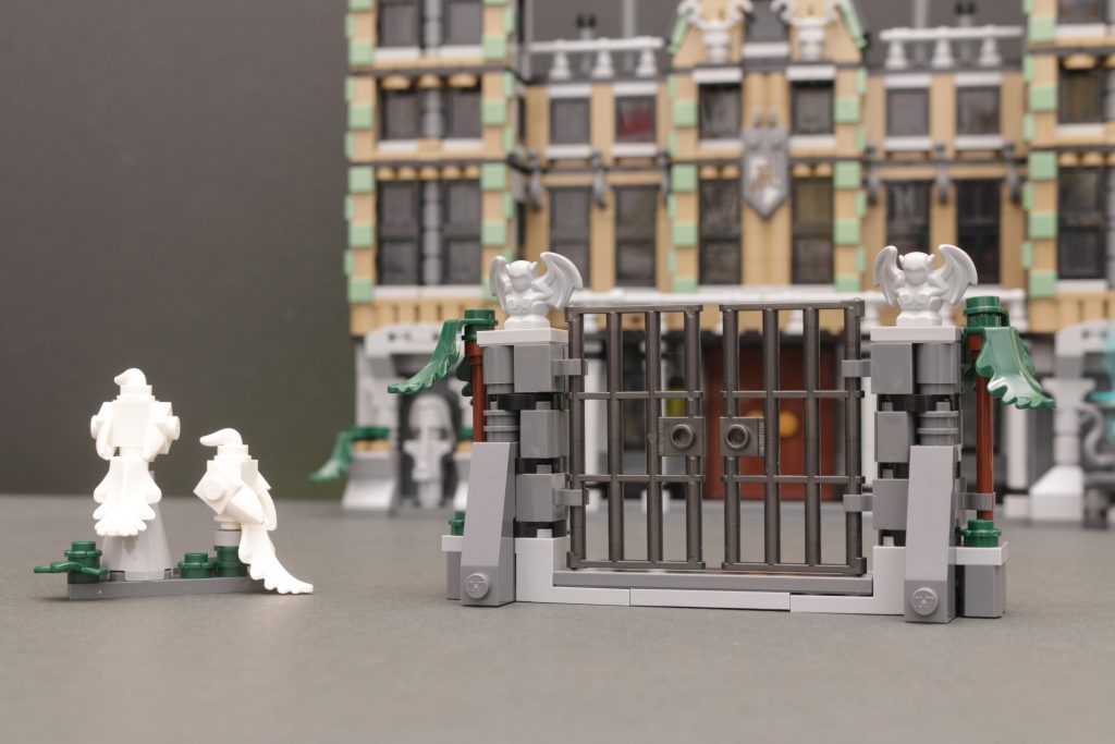 LEGO Harry Potter 76453 Malfoy Manor review 9 1024x683