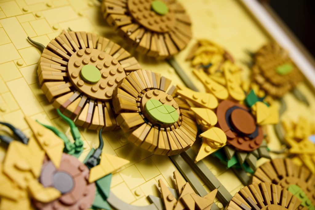 LEGO Art 31215 Vincent van Gogh Sunflowers 13 1024x683