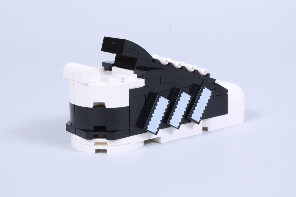 LEGO 40486 Adidas Originals Superstar review 10