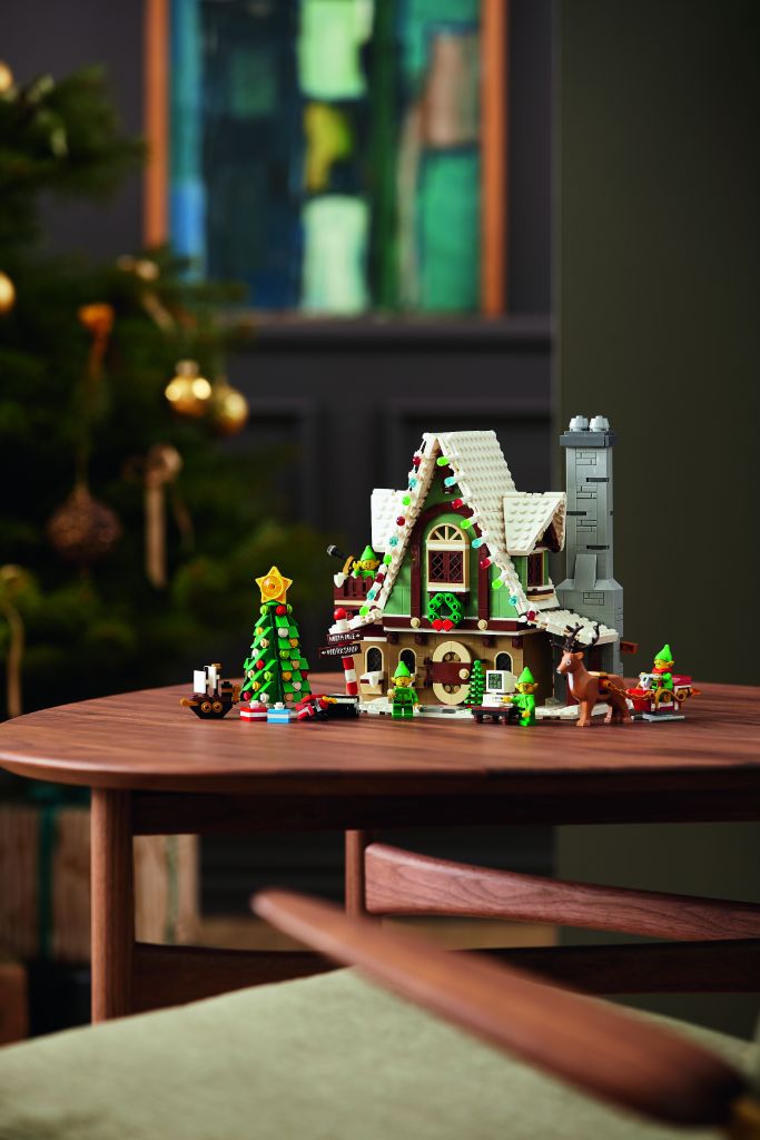 LEGO 10275 Elf Club House 25