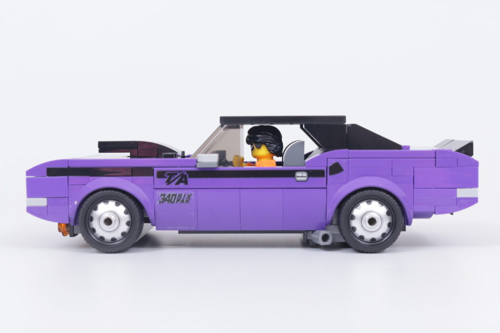 LEGO Speed Champions 76904 Mopar DodgeSRT Top Fuel Dragster and 1970 Dodge Challenger TA review 8
