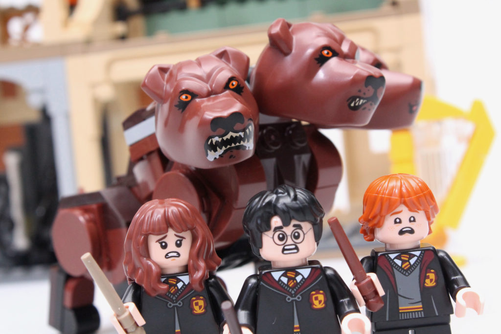LEGO Harry Potter 76387 Hogwarts Fluffy Encounter review 29