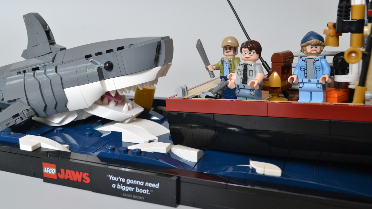 LEGO Ideas 21350 Jaws review