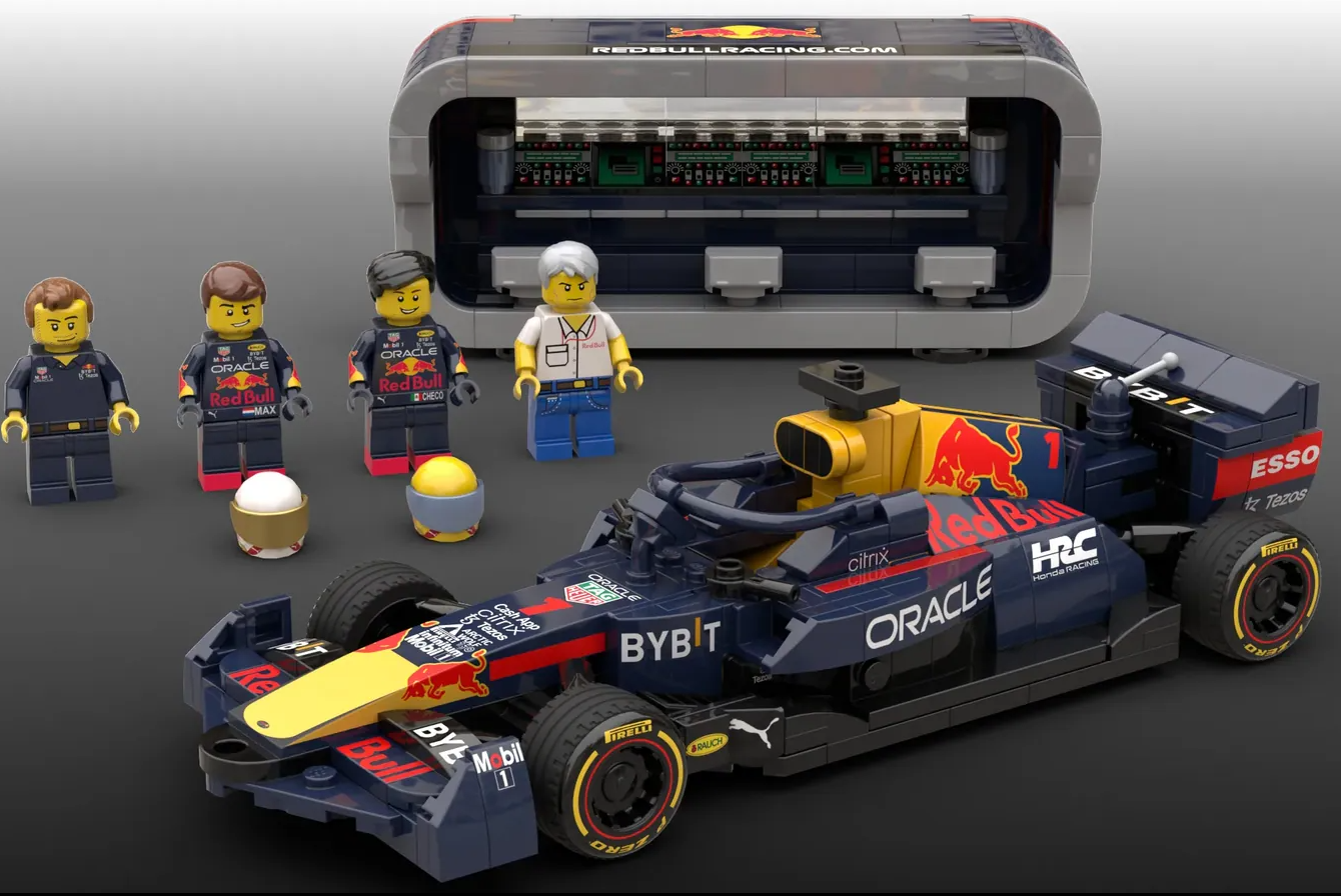LEGO Ideas Red Bull RB18 1