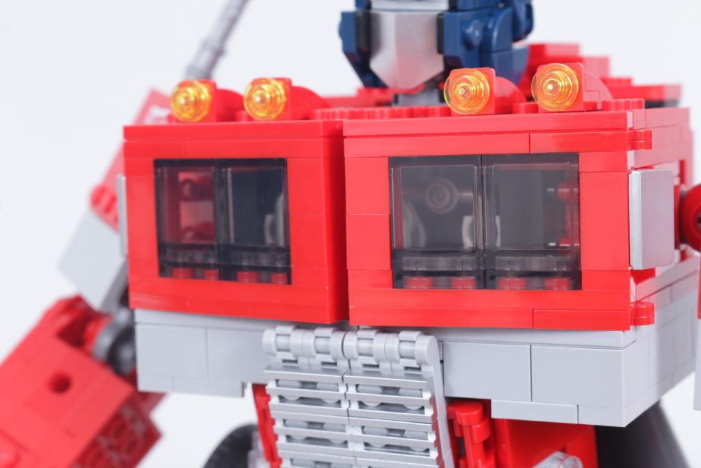 LEGO Transformers 10302 Optimus Prime review 20 1024x683