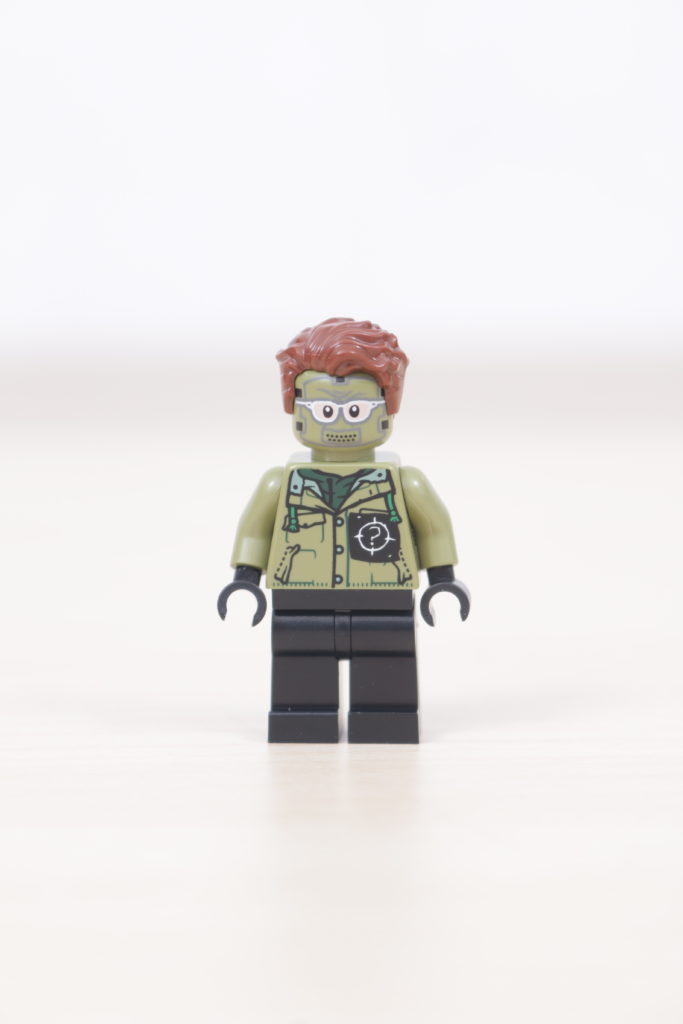 LEGO Batman 76183 Batcave The Riddler Face off review 44