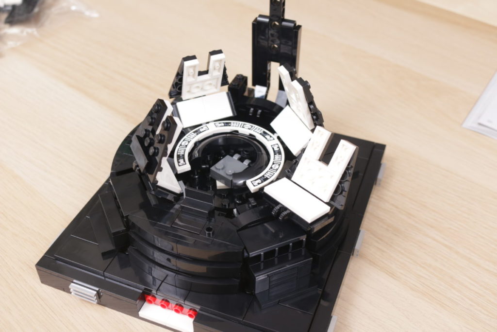 LEGO Star Wars 75296 Darth Vader Meditation Chamber review 34 1024x683