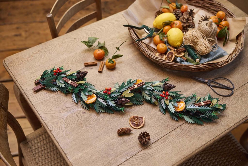LEGO Icons Botanical Collection 10340 Wreath 18 1024x683