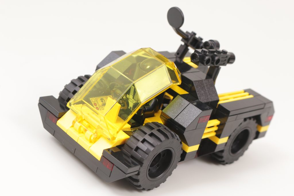 LEGO Icons 10355 Blacktron Renegade review 27 1024x683