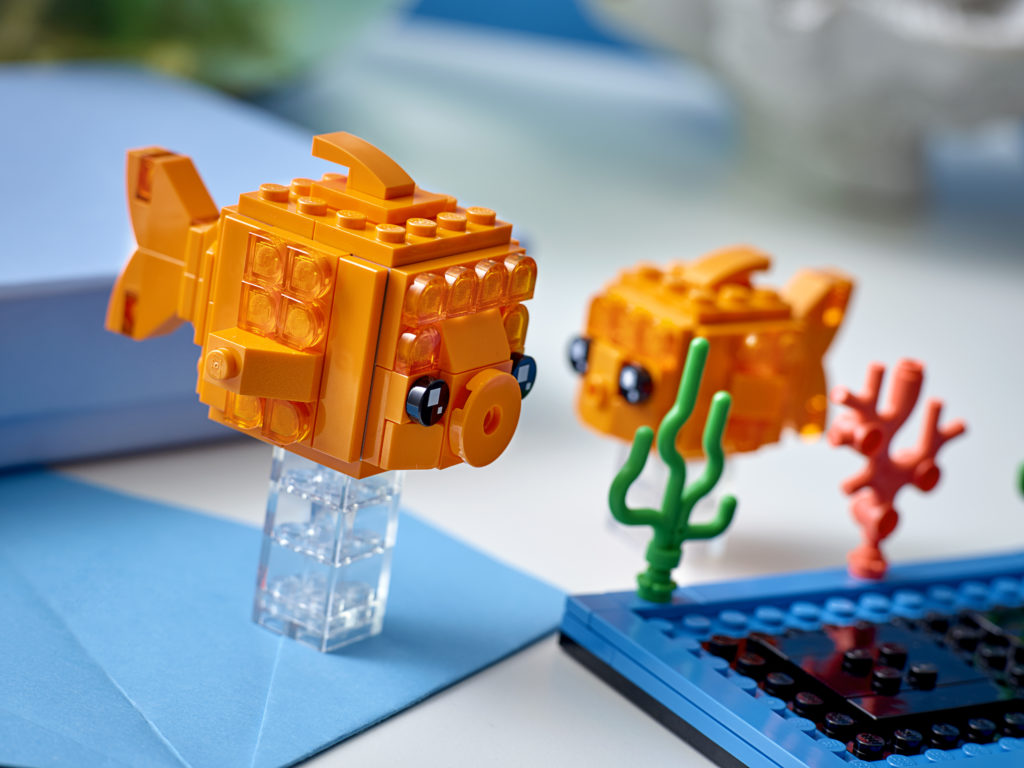 LEGO BrickHeadz 40442 Goldfish 2