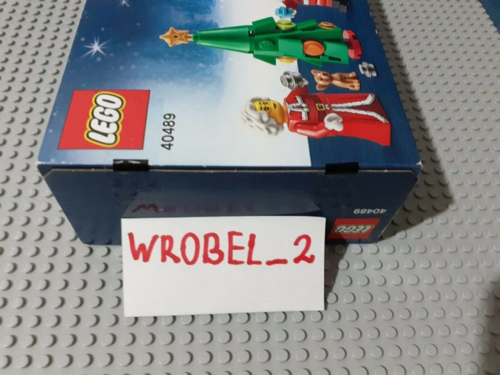 LEGO Seasonal 40489 Mr. and Mrs. Clauss Living Room 4 1024x768
