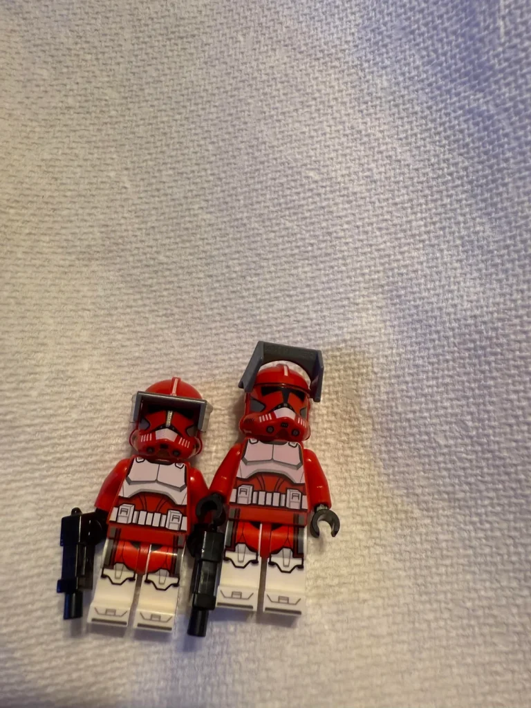 Actual Series 8140 on reddit Commander Fox Torso  768x1024