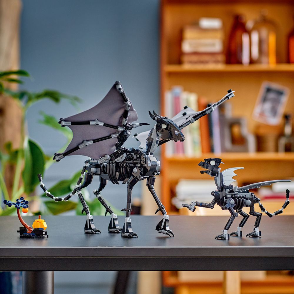 LEGO Harry Potter 76458 Thestral Family 5