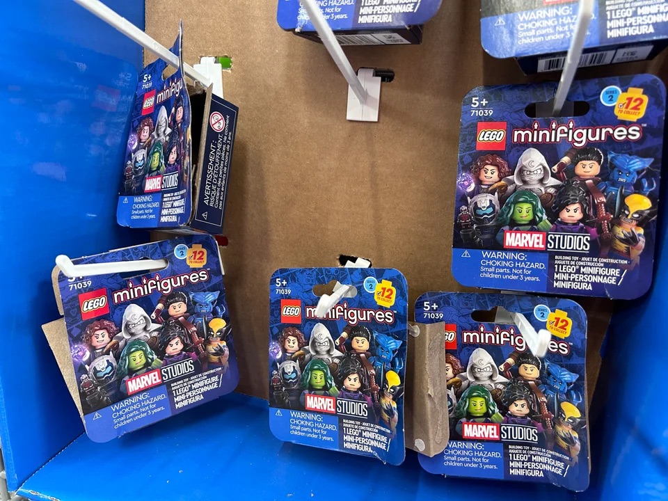 Reddit LEGO 71039 Marvel Series 2 Ripped 2