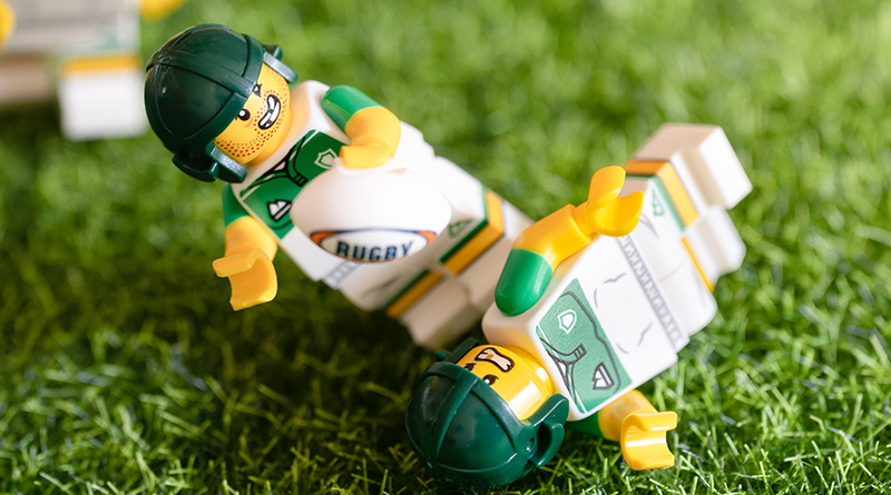 Brick Pic of the Day: Tackled