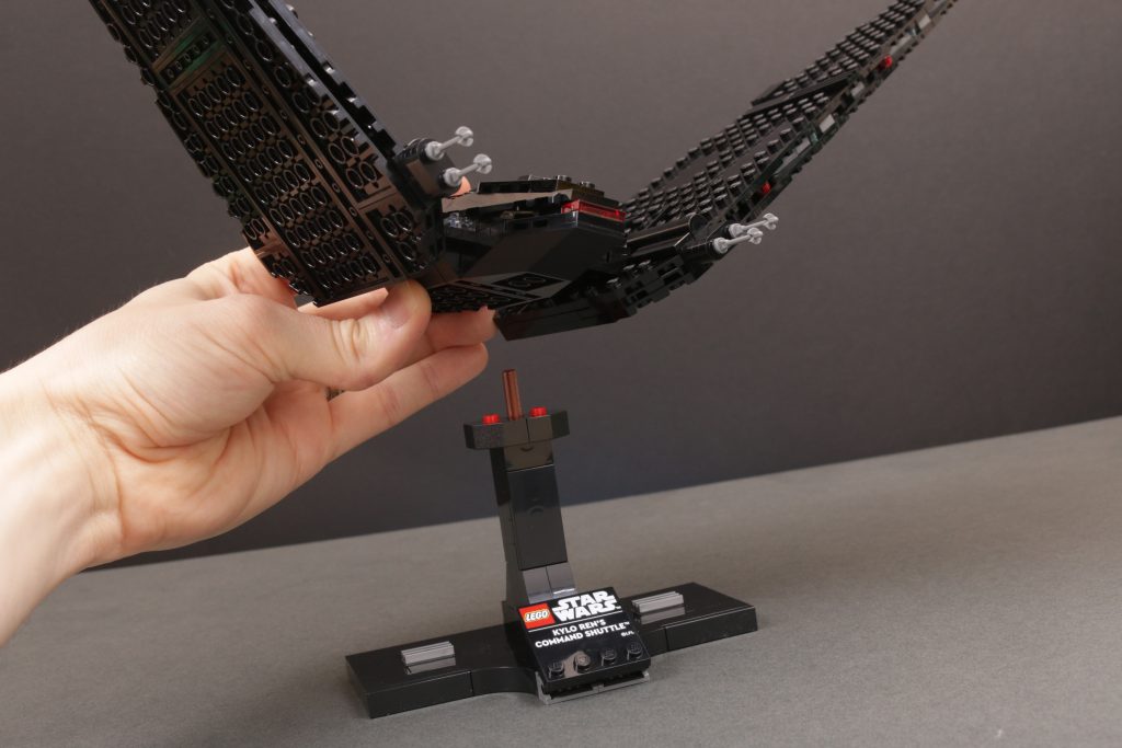 LEGO Star Wars 75406 Kylo Rens Command Shuttle review 20 1024x683