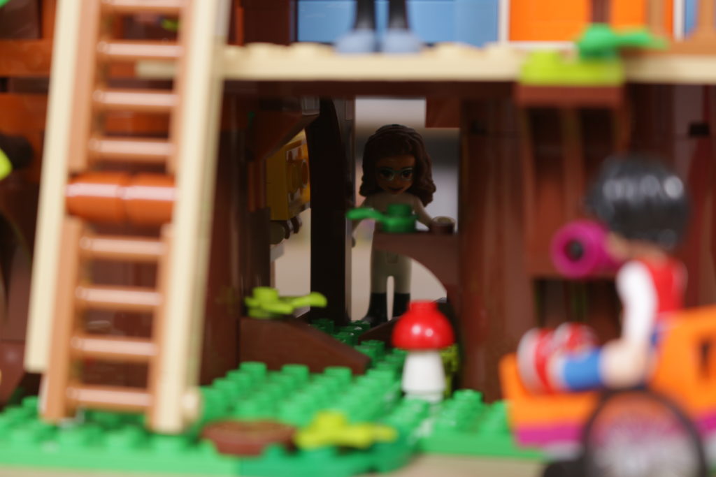 LEGO Friends 41703 Friendship Tree House review 11 1024x683