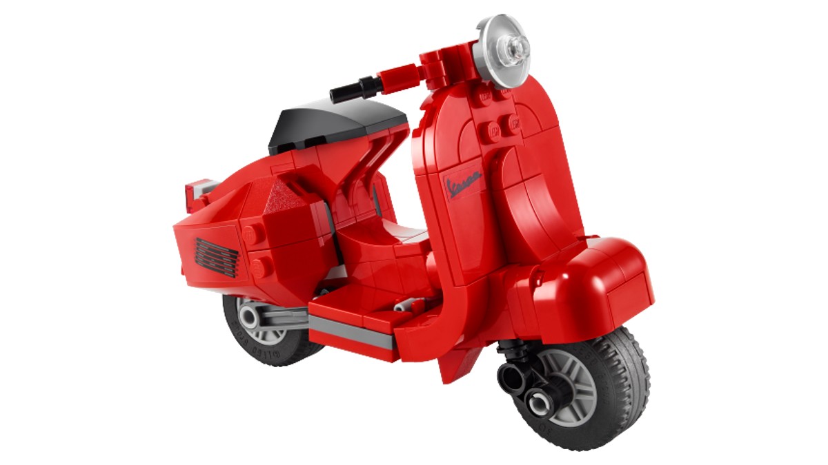 Second LEGO Vespa set officially revealed on online store
