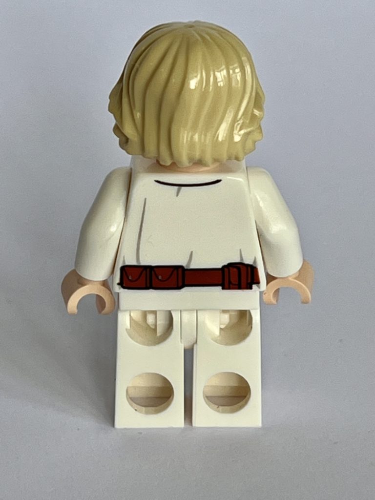 30625 Luke Skywalker with Blue Milk 5 768x1024