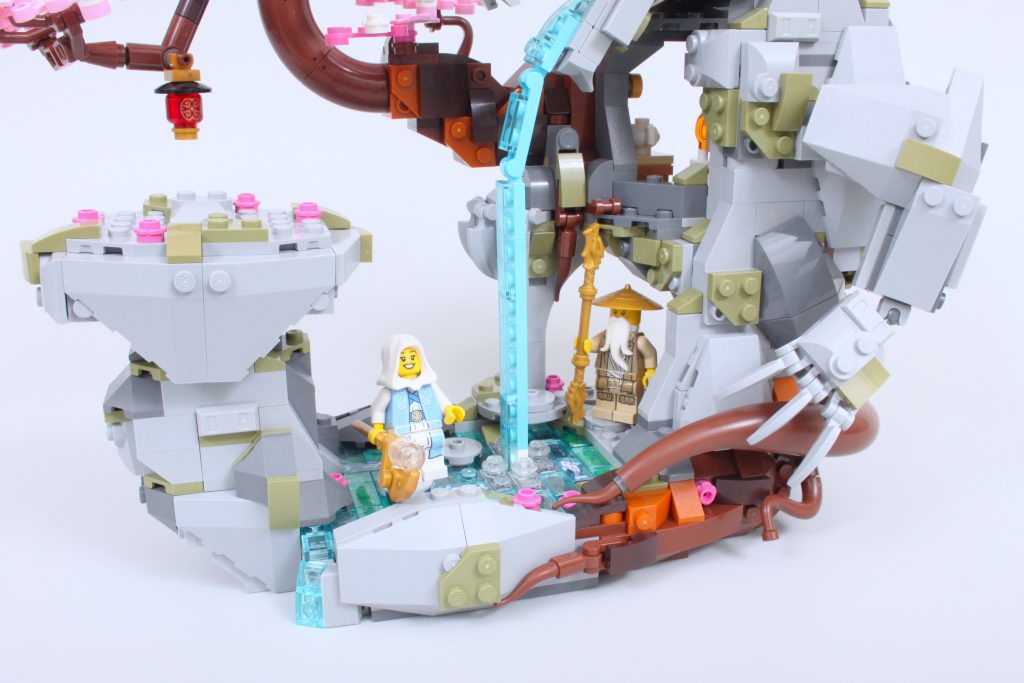 LEGO NINJAGO 71819 dragon stone shrine review 10 min 1024x683
