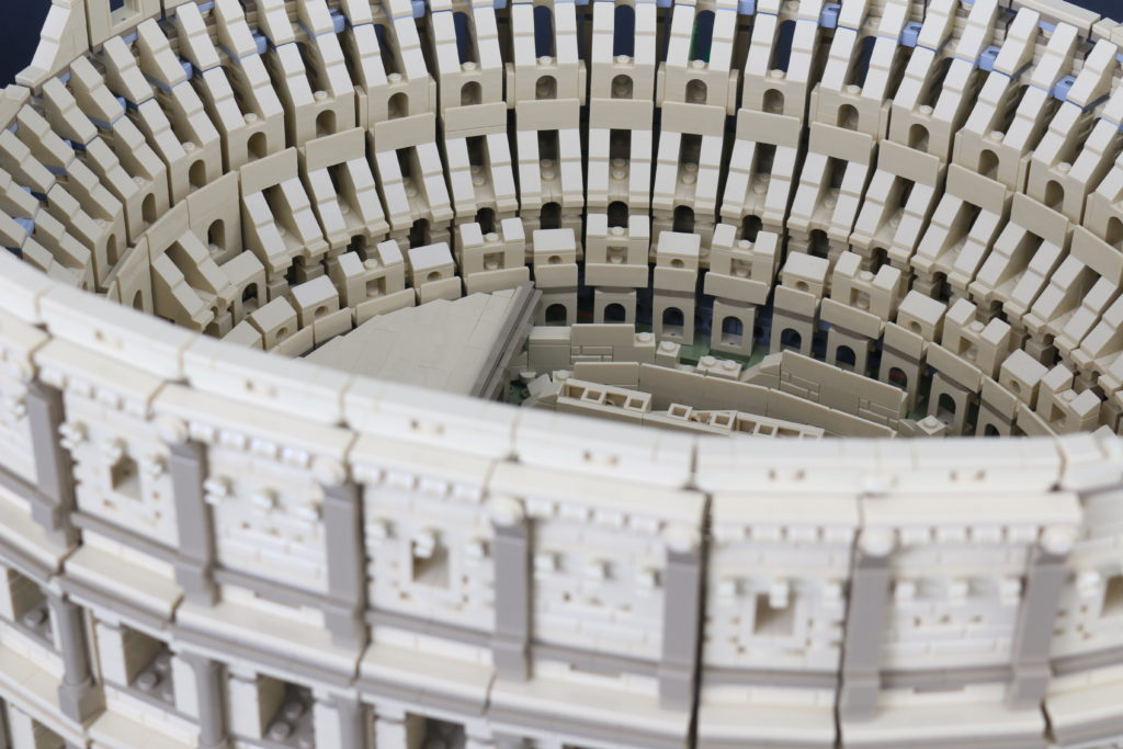 LEGO Architecture Creator Expert 10276 Colosseum review 13