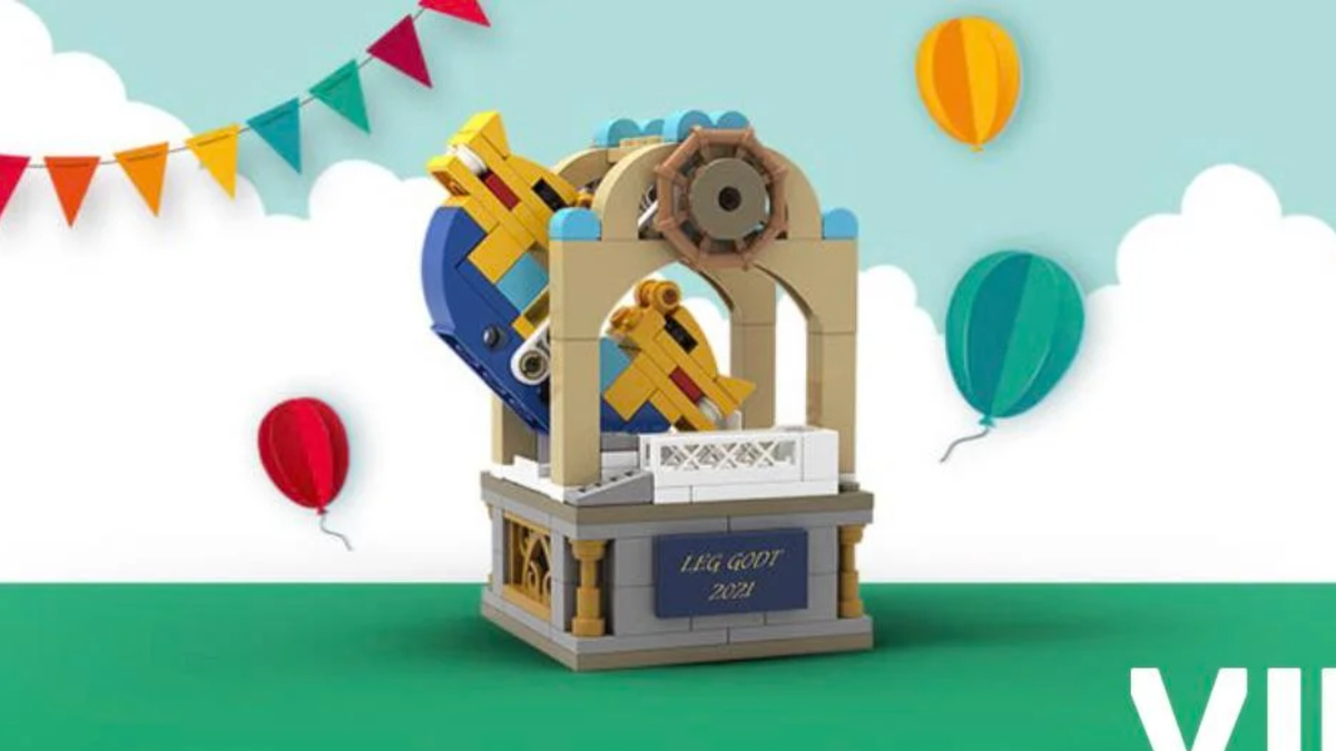 The LEGO Swing Ship promotion is back on the online shop