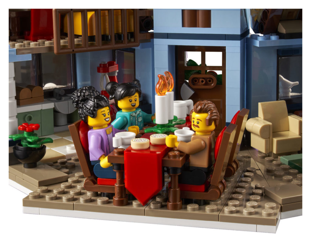 LEGO for Adults 10293 Santas Visit 10 1024x796