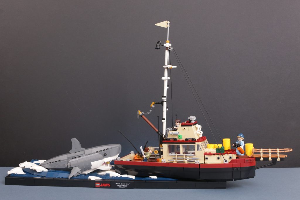LEGO Ideas 21350 Jaws review retrospective 1 1024x683