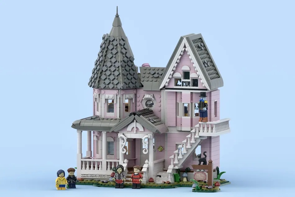 LEGO Ideas Coraline The Pink Palace 2