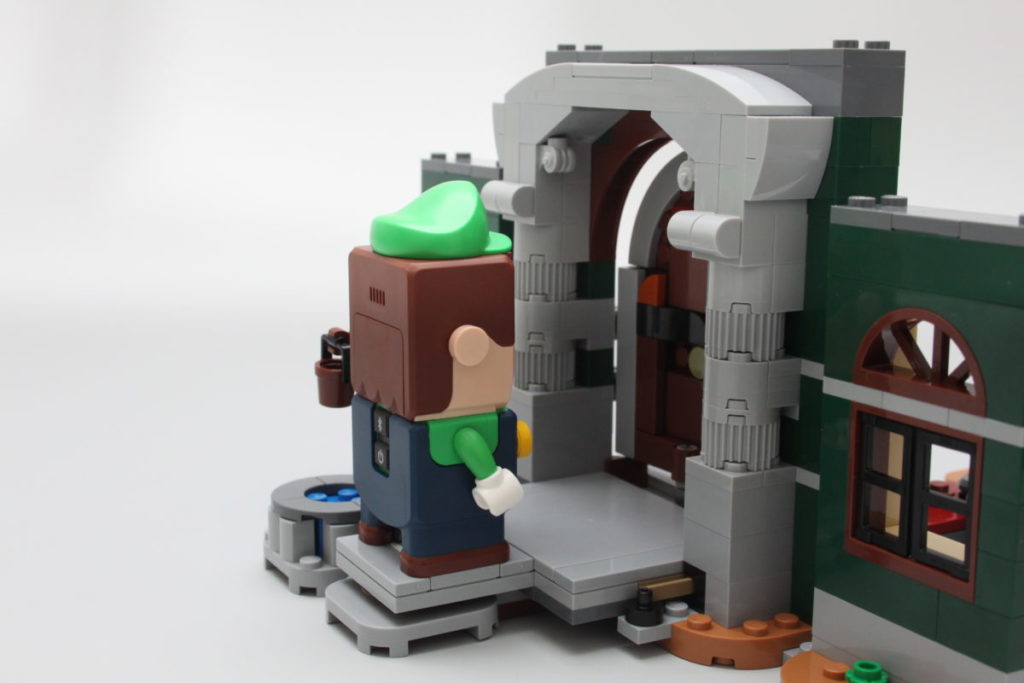 LEGO Super Mario 71399 Luigis Mansion Entryway review 13 1024x683