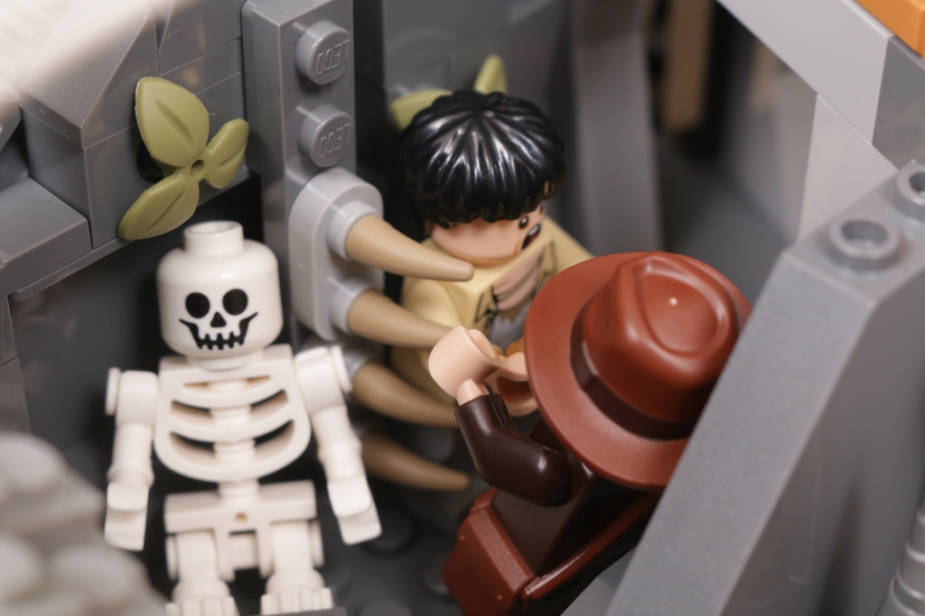 LEGO Indiana Jones 77015 Temple of the Golden Idol review 47 1024x683