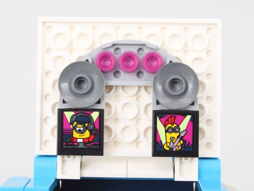 lego despicable me 4 75581 Minions Music Party Bus review 13 1024x768