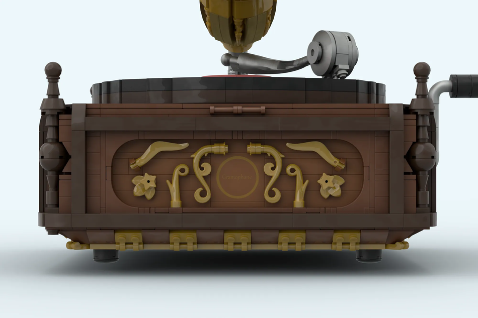 LEGO Ideas Vintage Record Player 1